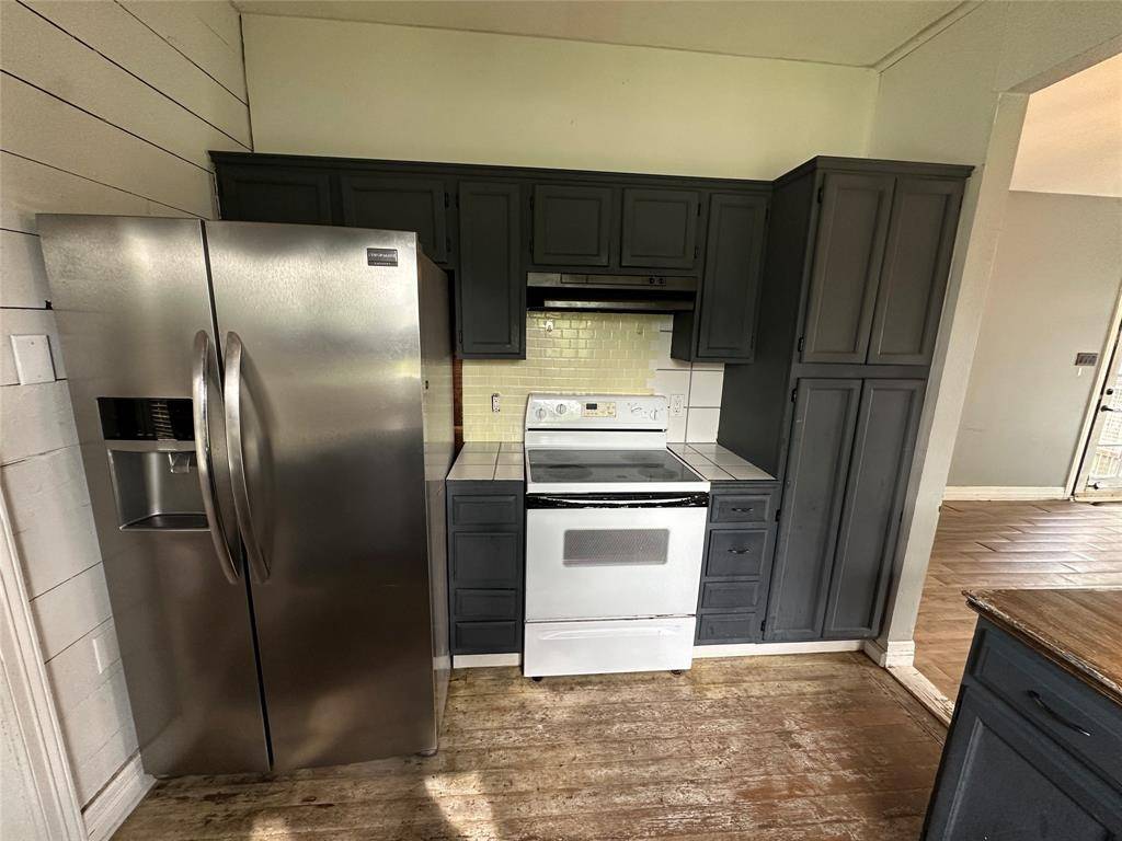 Pilot Point, TX 76258,301 E White Street