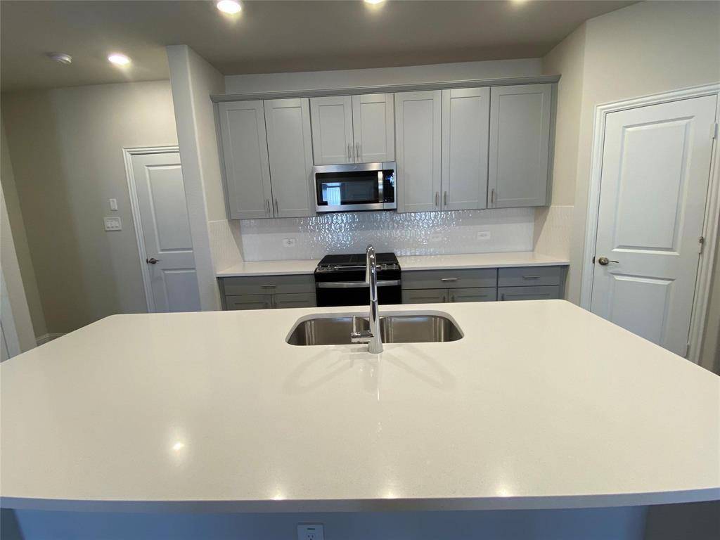 Corinth, TX 76210,2616 Gateway Avenue