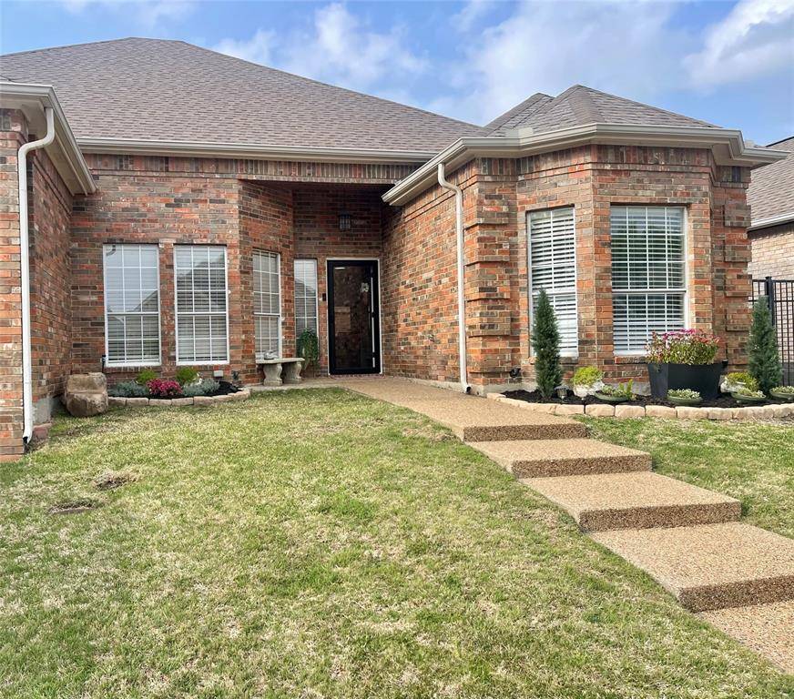 Desoto, TX 75115,762 Village Green Drive