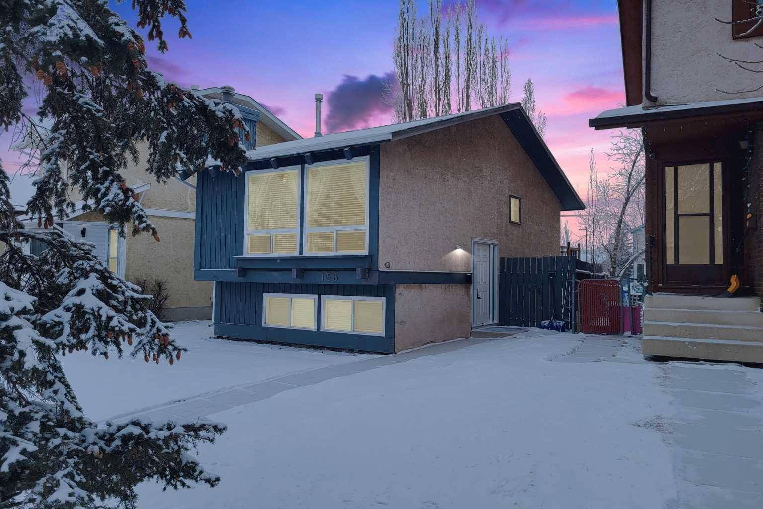 Calgary, AB T1Y4Z8,153 Templemont DR NE
