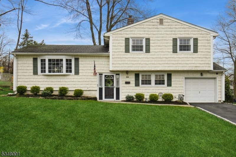 West Orange Twp., NJ 07052,22 Harrington Terr