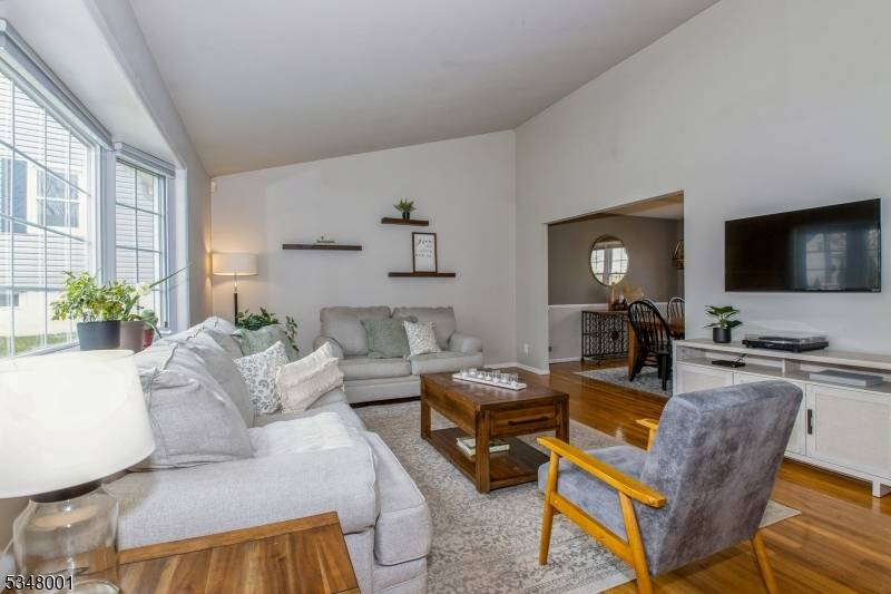 West Orange Twp., NJ 07052,22 Harrington Terr