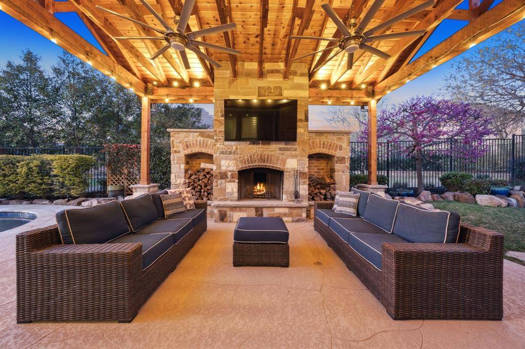 Trophy Club, TX 76262,11 Reading Court