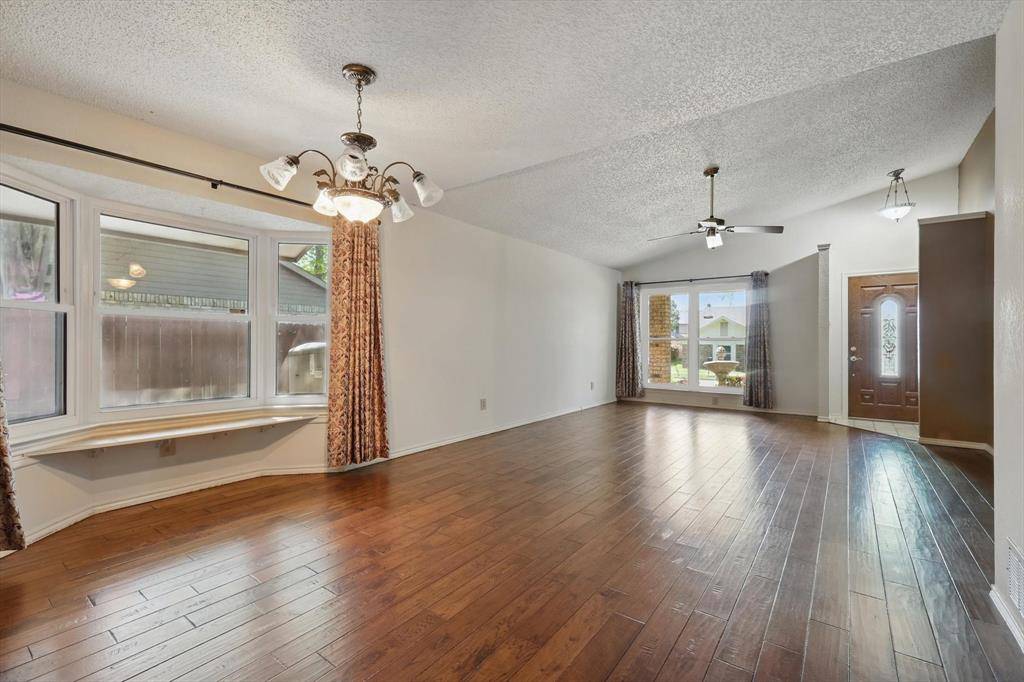 Lewisville, TX 75067,829 Blue Oak Drive