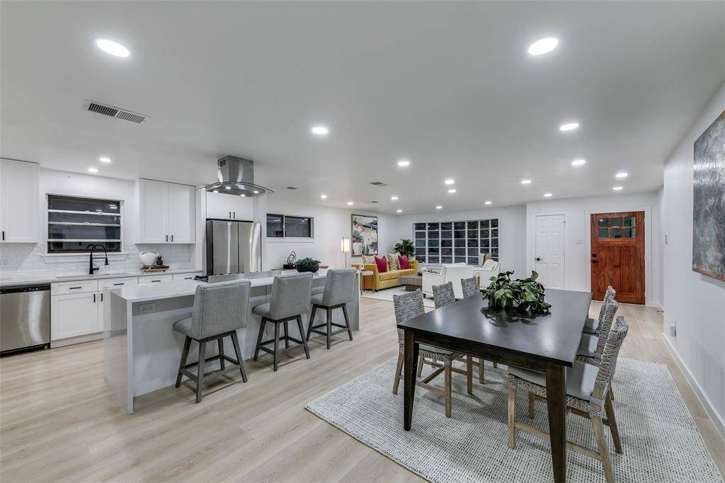 Dallas, TX 75238,10606 Estate Lane