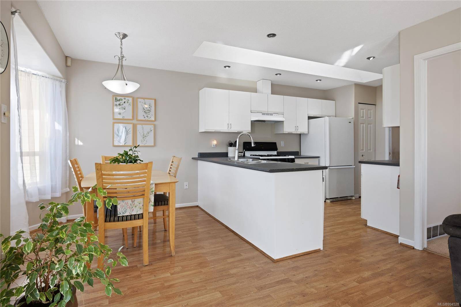 Parksville, BC V9P 1H4,133 Acacia St