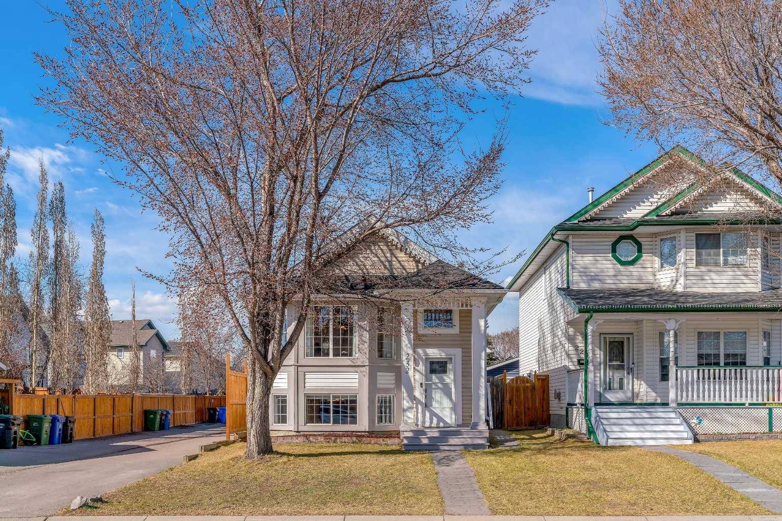 Calgary, AB T2Z 2S3,232 Mt Allan CIR SE