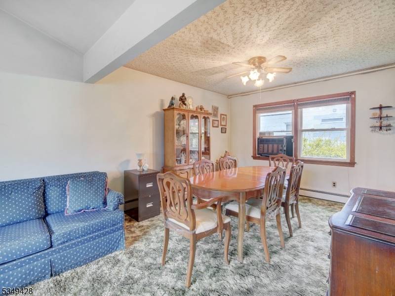 Washington Twp., NJ 07676,631 Walnut St