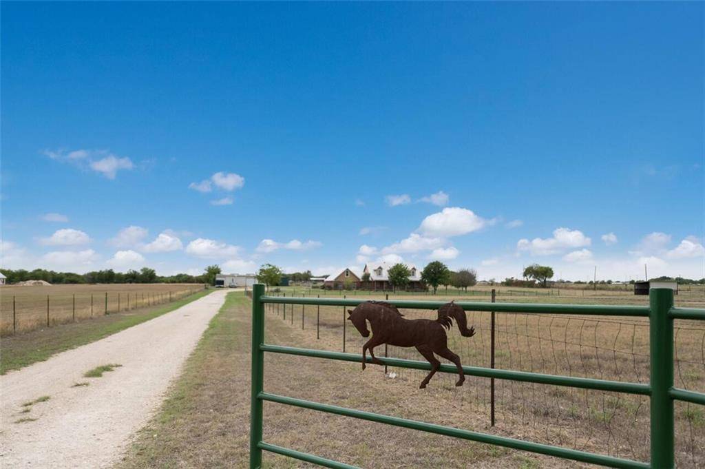 Mcgregor, TX 76657,935 Middle Windsor Road