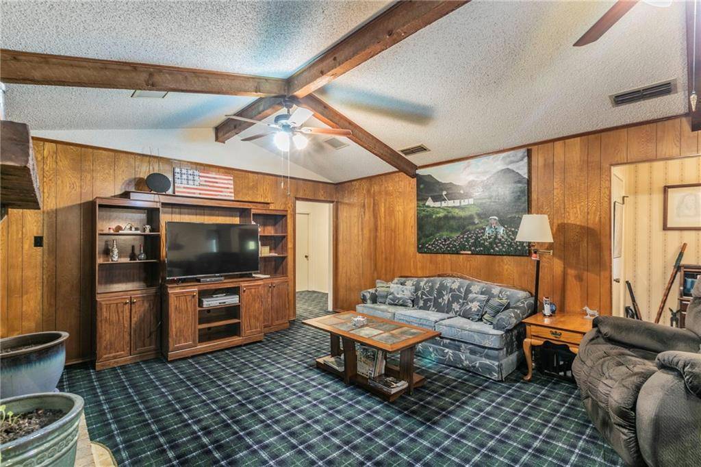 Woodway, TX 76712,8642 Briargrove Drive