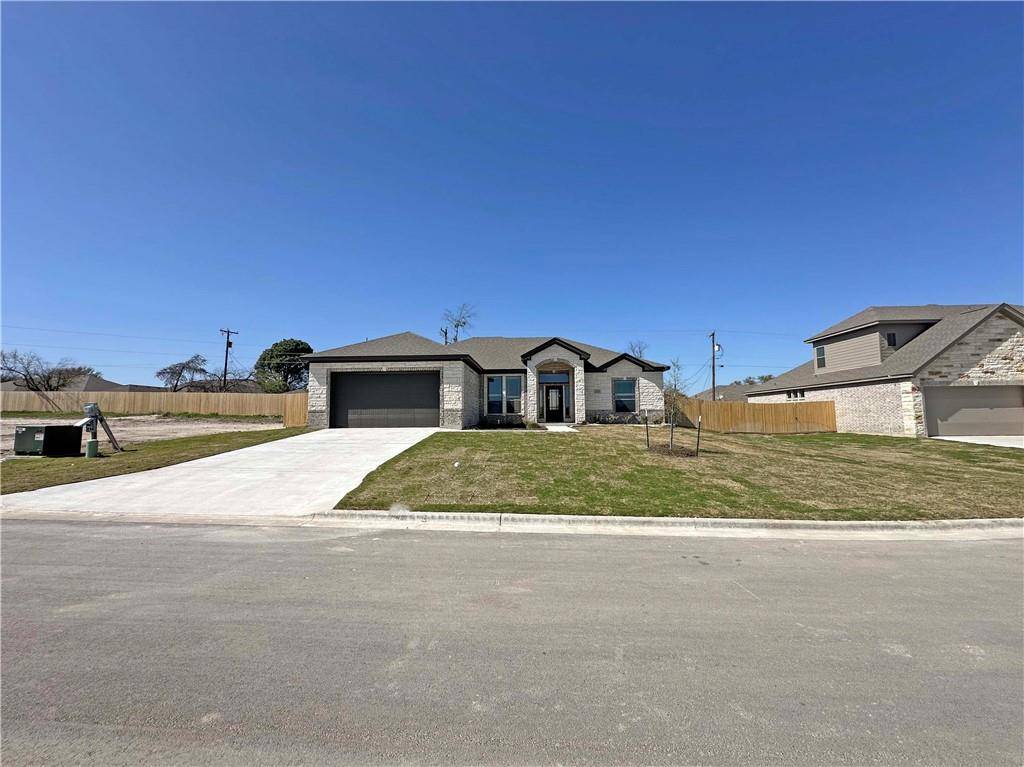Lorena, TX 76655,203 Lasso Loop