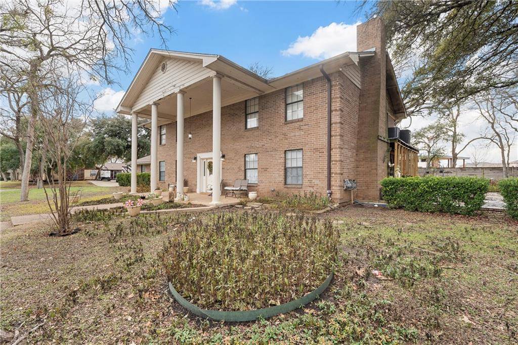 Woodway, TX 76712,1610 Oak Hollow Drive