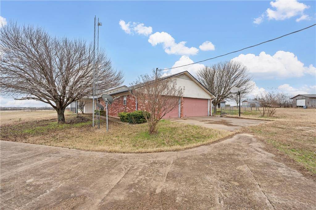 Lorena, TX 76655,807 Birdie Lane