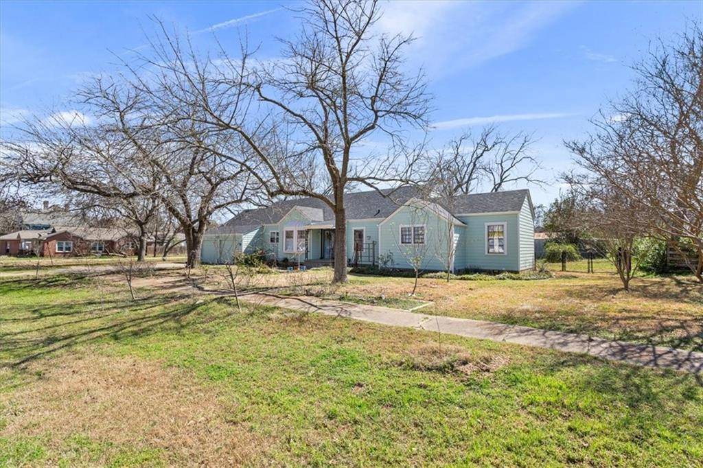 Moody, TX 76557,301 Estelle Rice Road