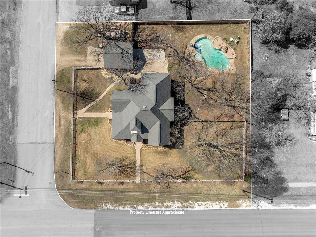 Lorena, TX 76655,406 S Bordon Street
