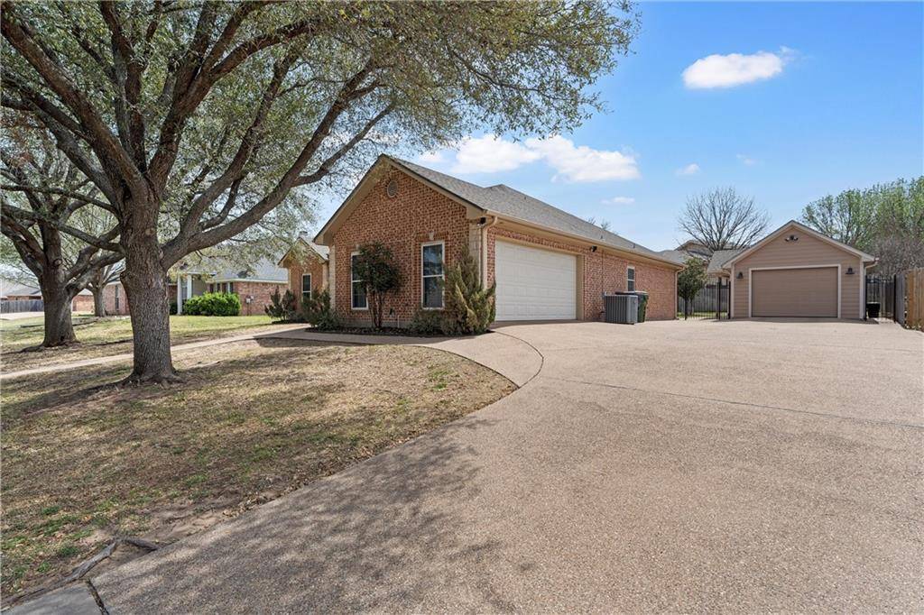 Waco, TX 76712,1208 Heritage Way