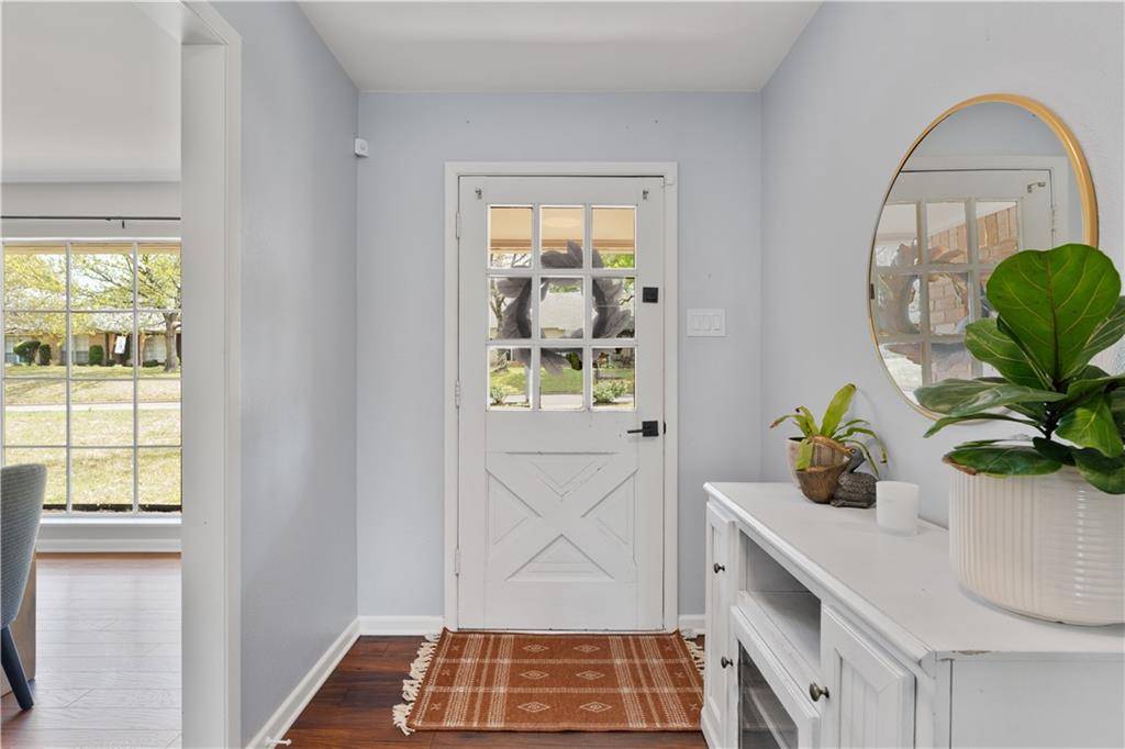 Woodway, TX 76712,8225 Shadow Wood Drive