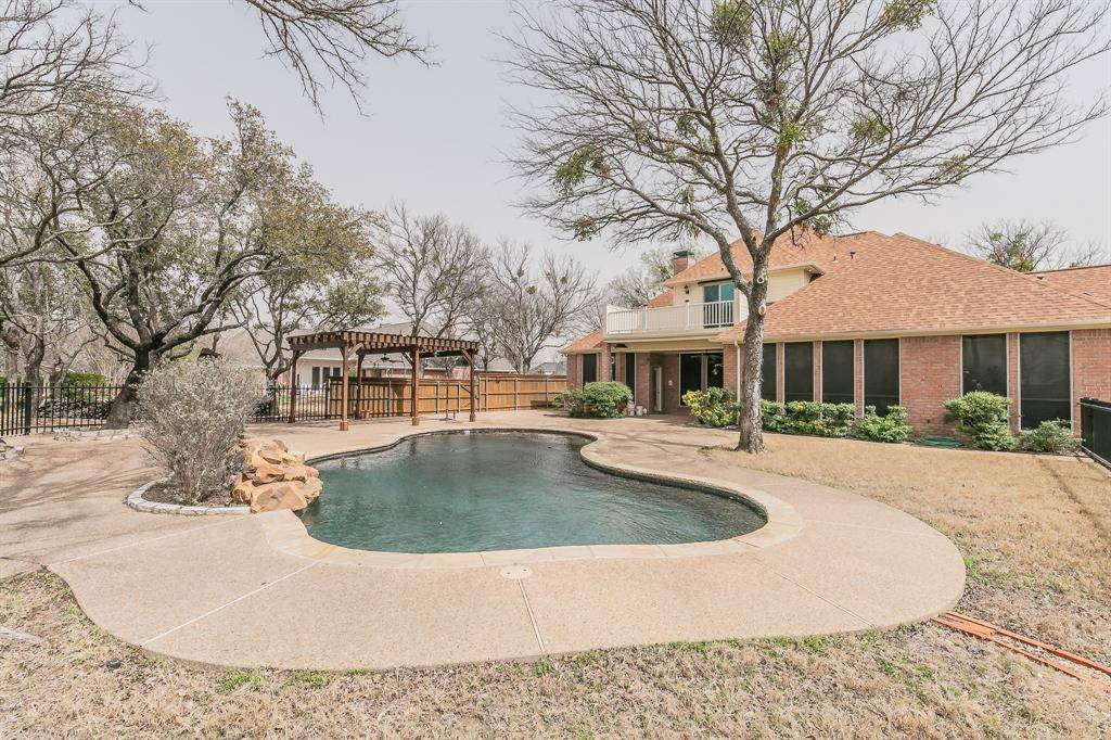 Hudson Oaks, TX 76087,128 Oakview Drive