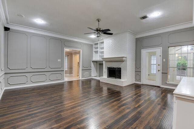 Desoto, TX 75115,837 Robin Meadow Drive