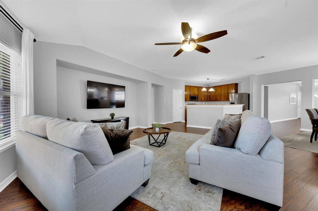 Grand Prairie, TX 75052,2044 Limestone Drive