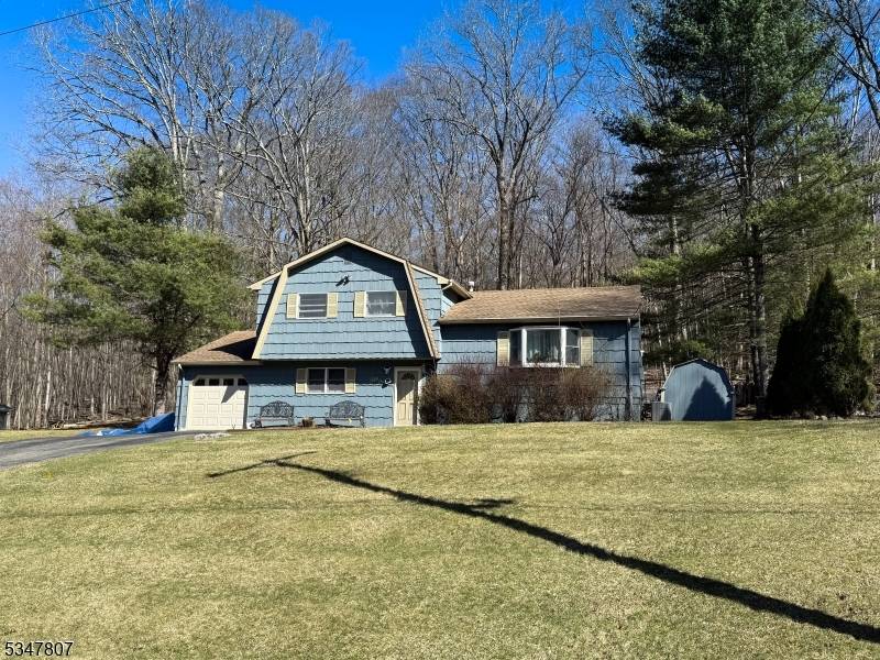 West Milford Twp., NJ 07480,51 Morris Ave