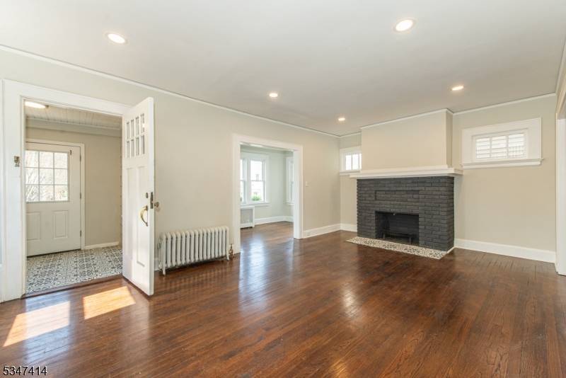 West Orange Twp., NJ 07052,47 Elm St
