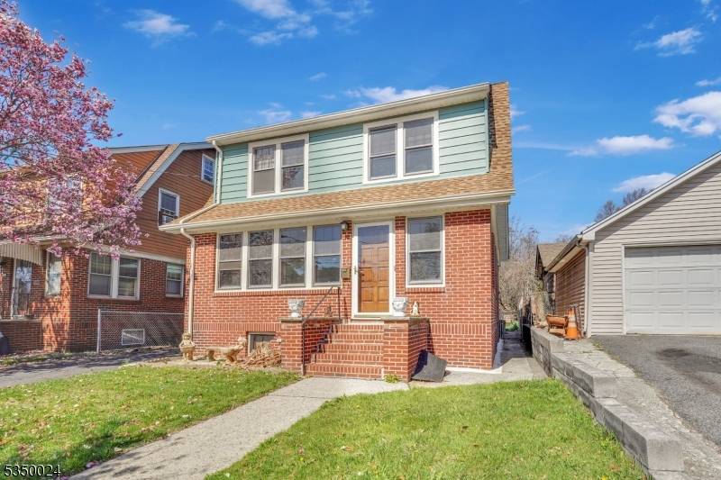 Belleville Twp., NJ 07109,183 Cedar Hill Ave