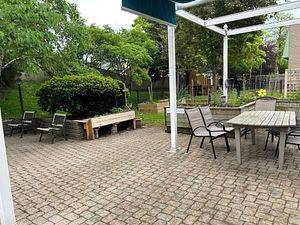 Toronto W09, ON M9P 3V8,1447 Royal York RD #110