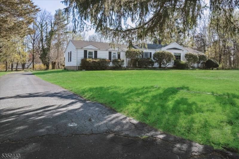 Franklin Twp., NJ 08873,80 Van Doren Ave