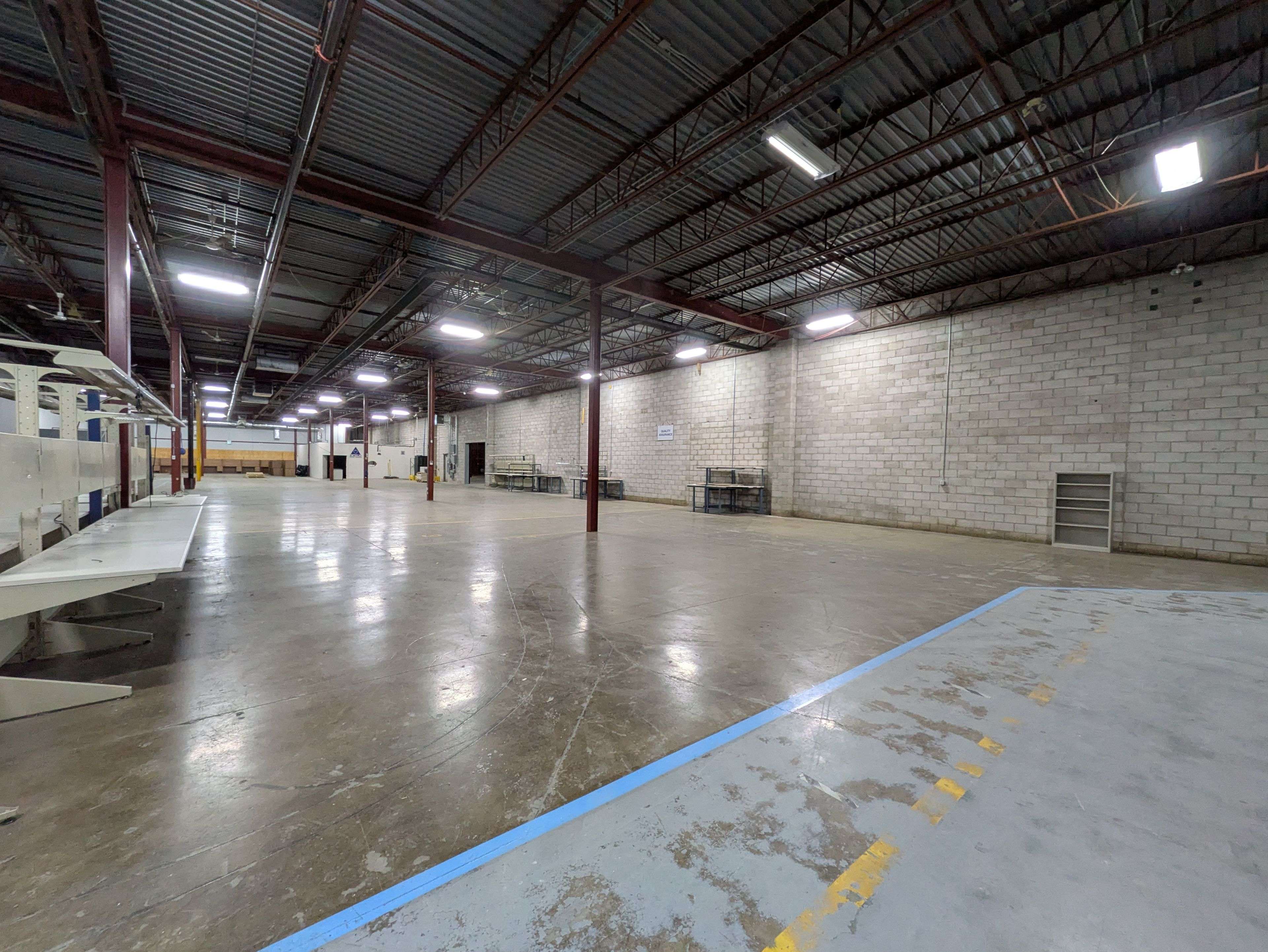 Barrie, ON L4N 8X9,279 Bayview DR #A