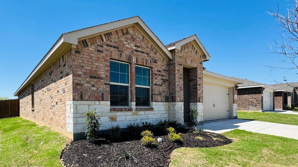 Cleburne, TX 76033,361 WILDROSE Circle