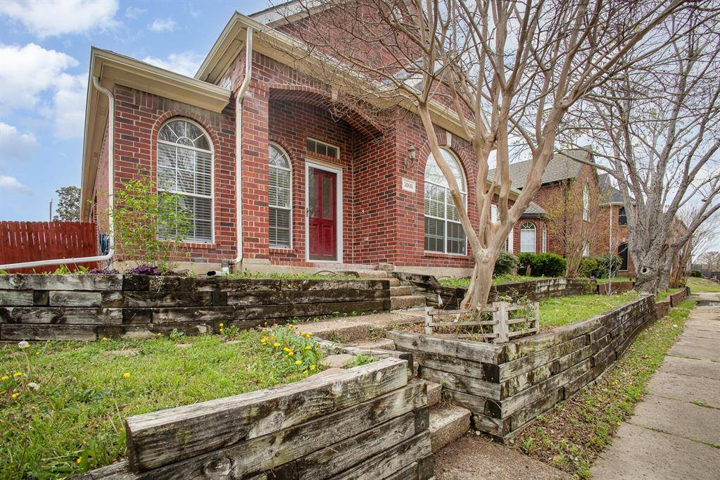 Plano, TX 75074,3808 Shumard Oak Drive