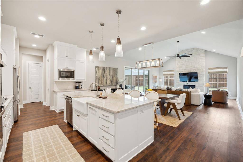 North Richland Hills, TX 76182,7309 Smithfield Road