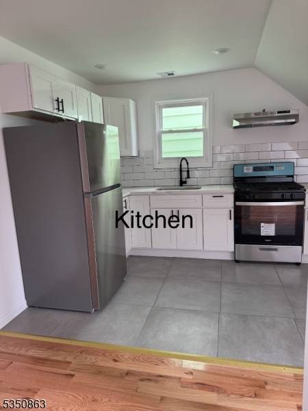Newark City, NJ 07103,155 Fairmount Ave #03