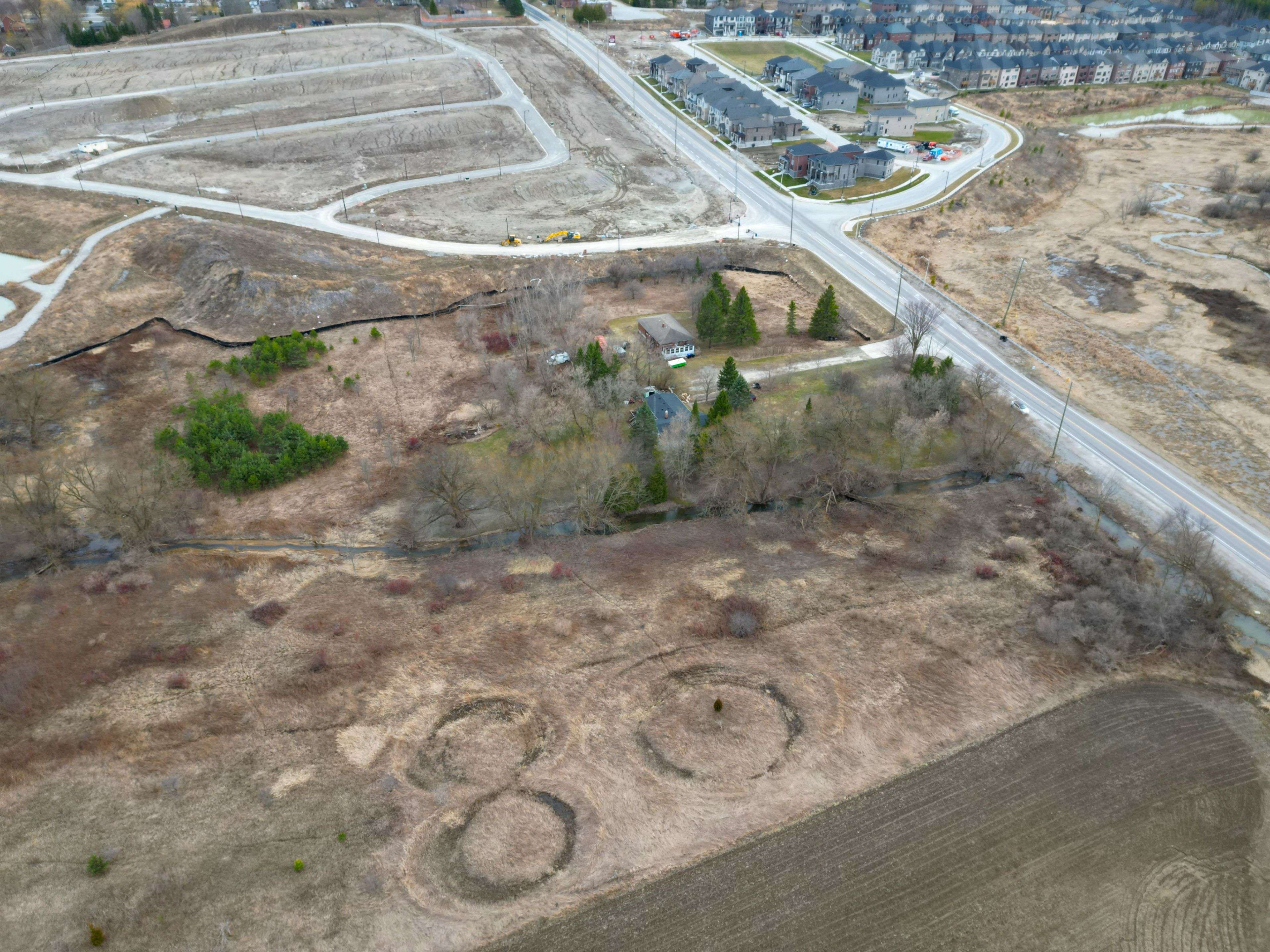 Bradford West Gwillimbury, ON L0G 1A0,3049 Simcoe County Rd 27 N/A