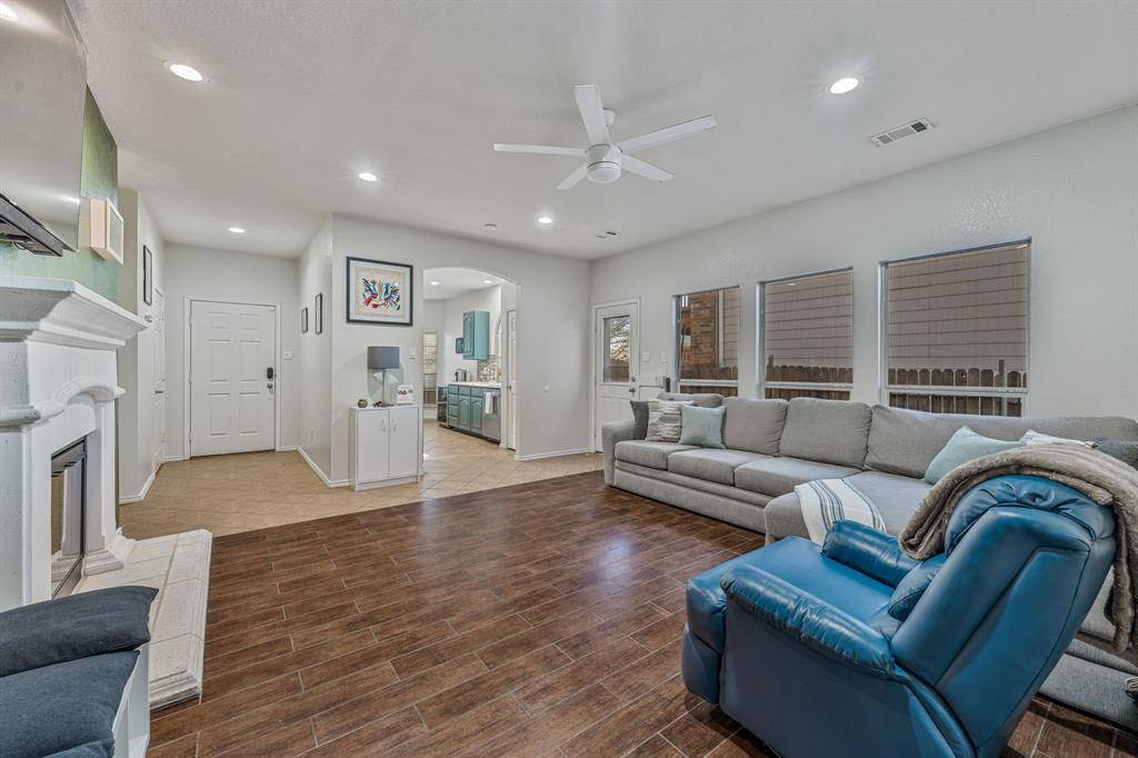 Fort Worth, TX 76052,1028 Castle Top Drive