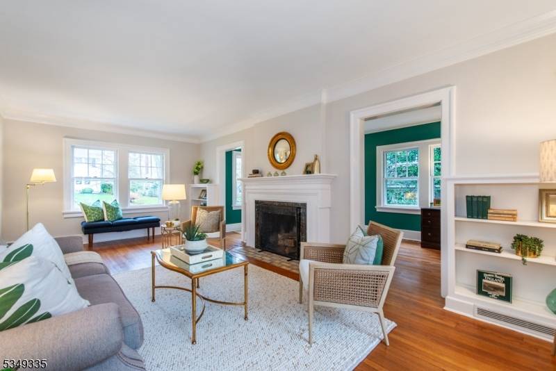 Montclair Twp., NJ 07042,51 Tuxedo Rd