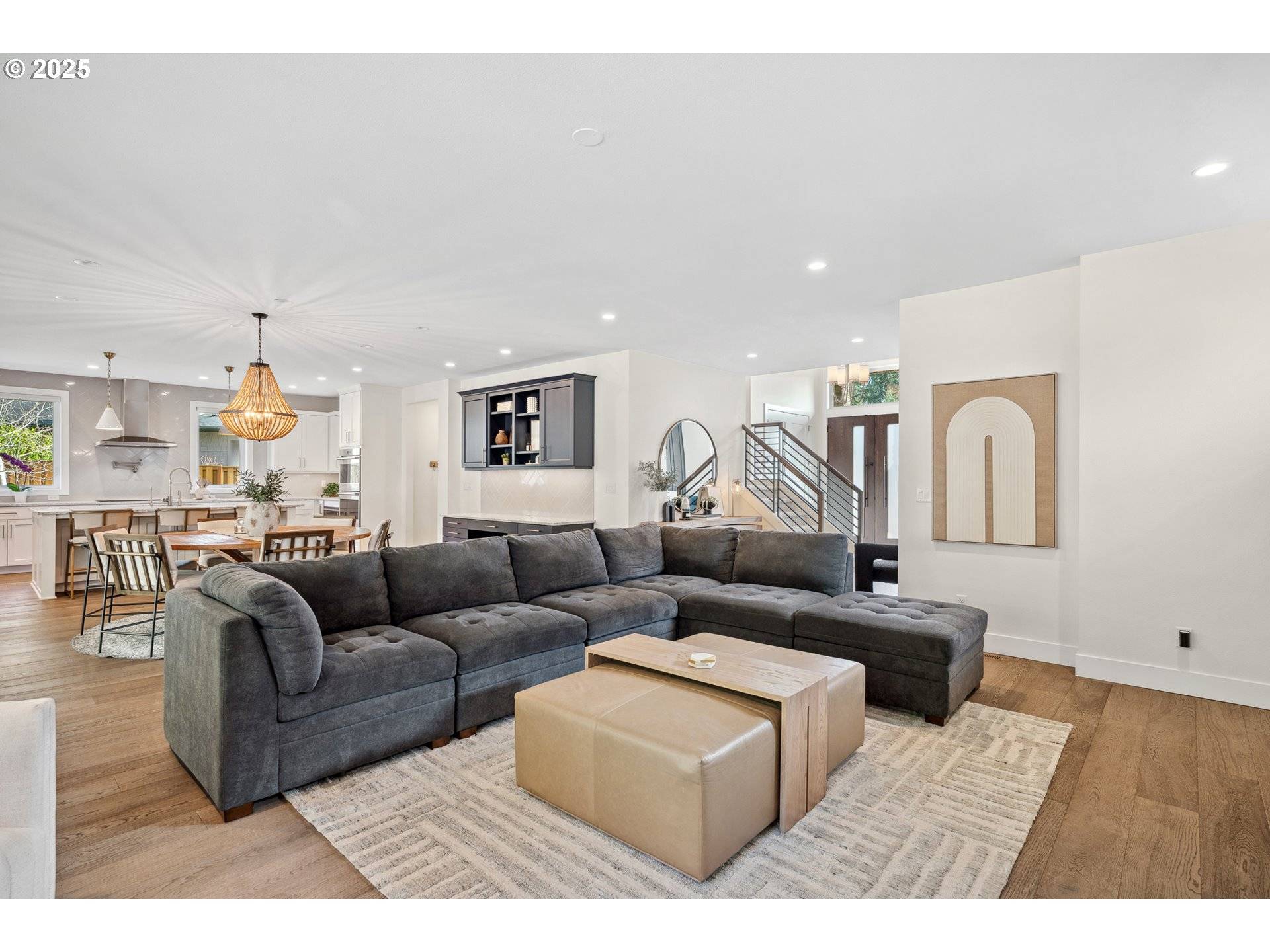 Lake Oswego, OR 97035,6441 MISSION CT