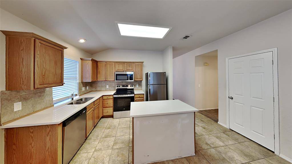 Fort Worth, TX 76123,8425 Asheville Lane