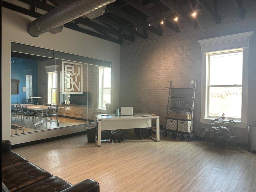 Burleson, TX 76028,120 S Main Street #203