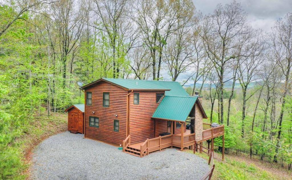 Mineral Bluff, GA 30559,354 Robert Miller Lane