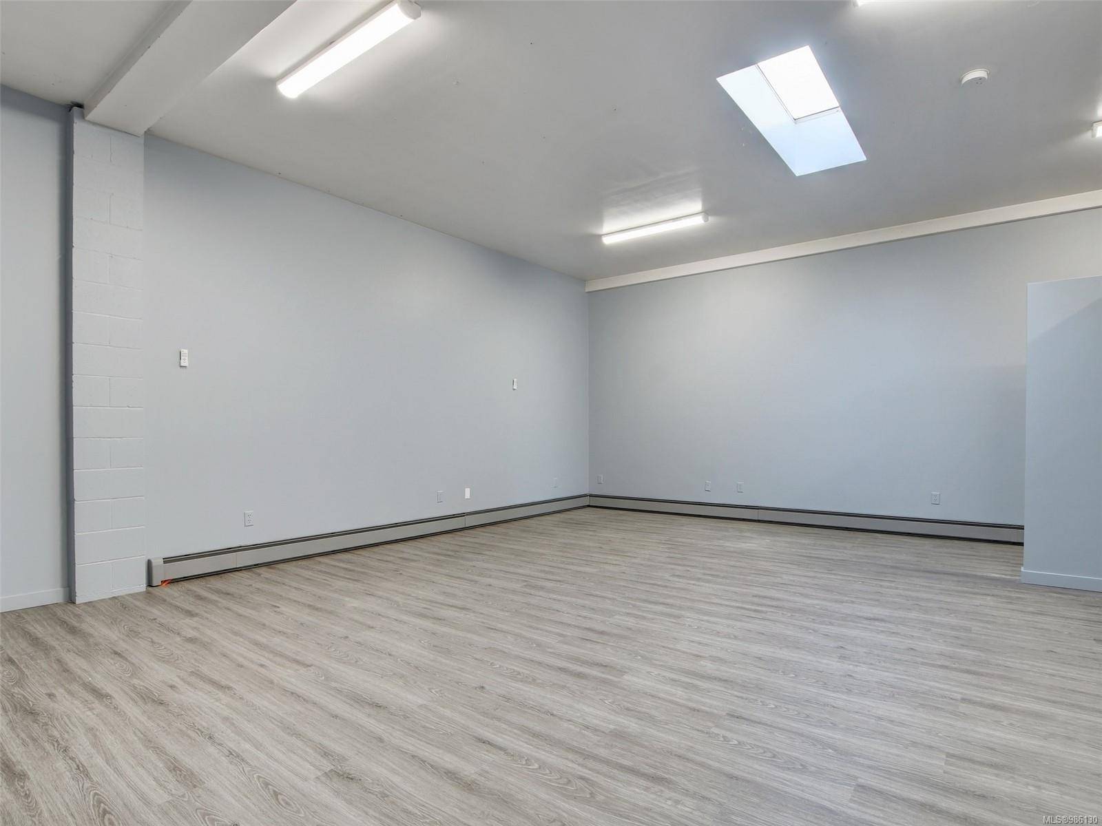 Victoria, BC V8Z 3P4,3273 Tennyson Ave #B