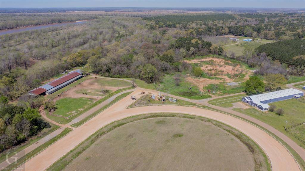 Benton, LA 71006,269 Hurricane Bluff Drive