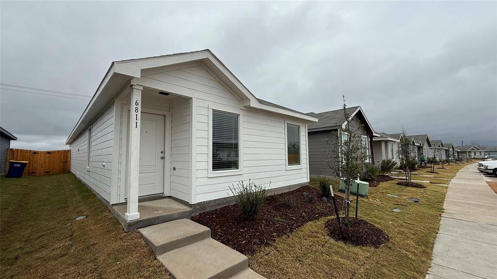 Princeton, TX 75407,6811 Coulter Drive
