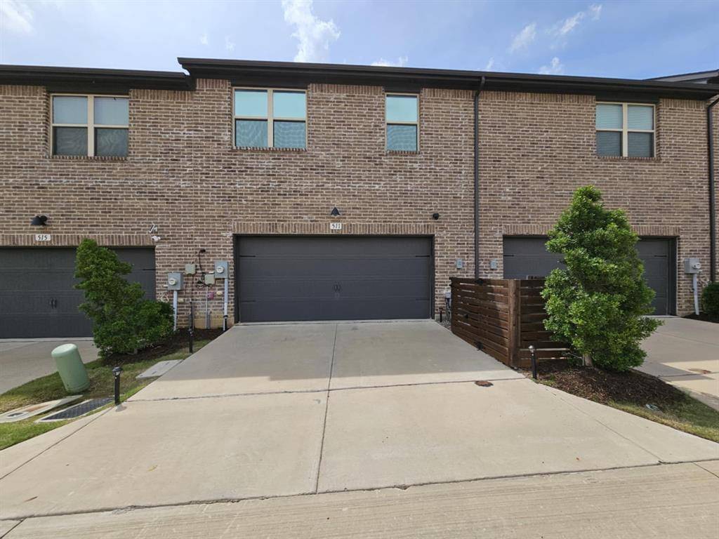 Irving, TX 75039,511 Cobblestone Lane