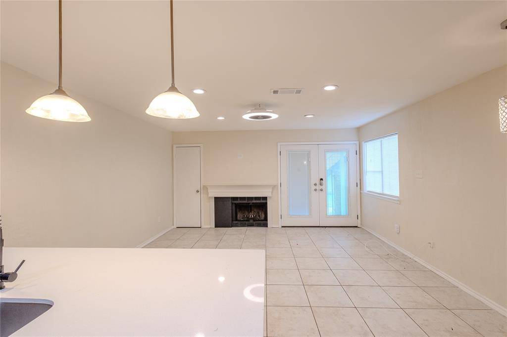 Dallas, TX 75243,9835 Walnut Street #102