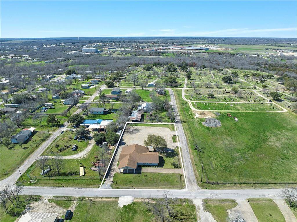 Mexia, TX 76667,1005 N Red River Street