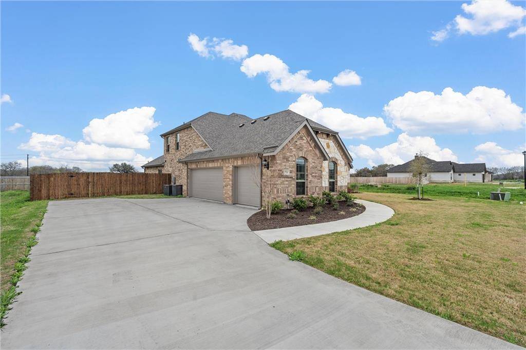 Temple, TX 76502,2711 Cibolo Creek Drive