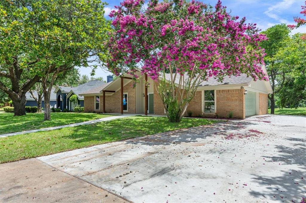Waco, TX 76708,9304 Country Lake Drive