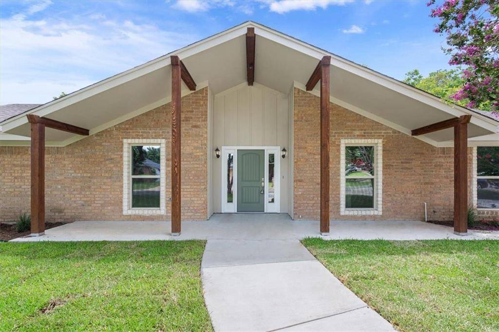 Waco, TX 76708,9304 Country Lake Drive